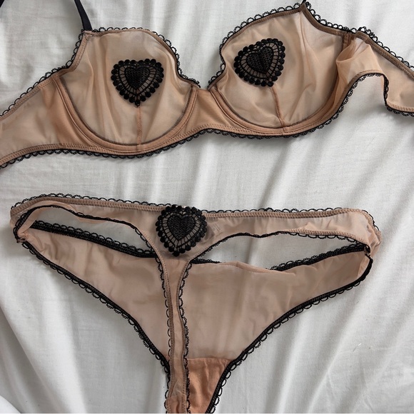 Alyshia Unlined Heart Bra & Thong Set ♡ Adore Me ♡ 32D - Picture 11 of 14